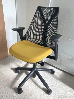 Kancelářská židle Herman Miller Sayl PC 19200,- ZÁNOVNÍ - 2