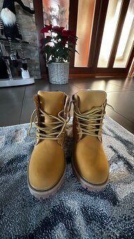 Chlapecké boty s kožíškem - NOVÉ vel. 42 - 2