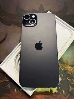 iPhone 15 plus 256GB černý - 2