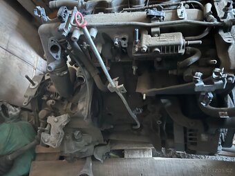 motor fiat Doblo 2007 1.9. 77kw - 2