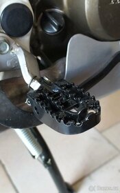 Rozšírené stupačky pre Honda Africa Twin 650, 750 a TransAlp - 2