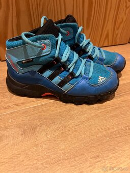 Dětské zimní boty Adidas gore tex vel. 27 - 2