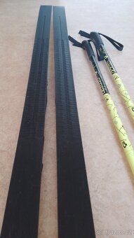 Dětské běžky Sporten 130 cm se šupinami, hůlky - 2