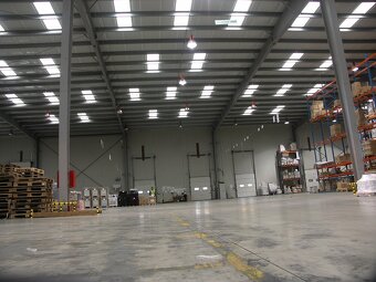 Skladování, logistické služby - 2