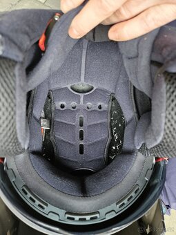 Prodám vyklopnou helmu MT - 2