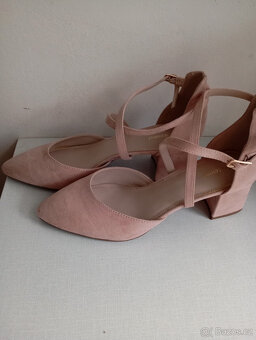 Dámské boty vel. 41 - 2