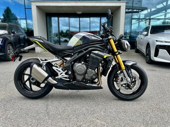 Nový Triumph Speed Triple 1200 RS - 2