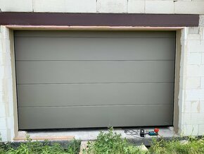 Sekční vrata Hörmann - 2