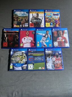 PlayStation 4 1tb + 11her - 2