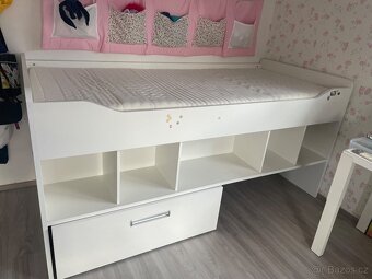 Vyvýšena postel 90x200x100 - 2