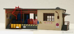 Kancelář čerpací stanice - modelová železnice H0 (1:87) - 2