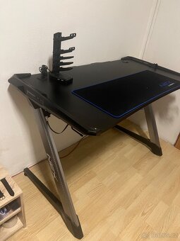 herní stůl DXRacer NEX - 2