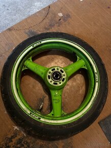 Kola Kawasaki zx6r - 2