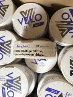 Tabák Velo berry frost mini - 2