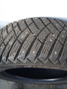 Zimní pneu 205/55 R16 s hroty Good Year - 2