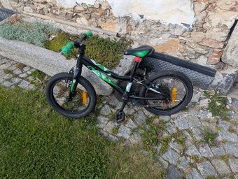 Amulet SuperLite 16 - 2