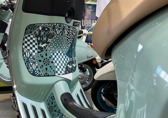 limitovaná edice VESPA BATIK - 2