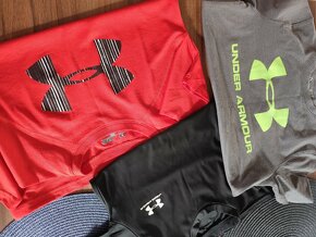 Under Armour 3 set triček vel YSM - 2