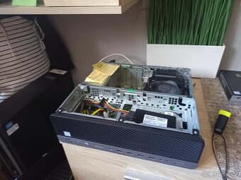 HP Elite Dessk 800 G4 - 2