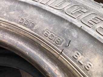 215/70 R15 C BRIDGESTONE DURAVIS - 2