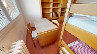 Starý dřevěný masivní pracovní stůl s možností rozšíření - 2