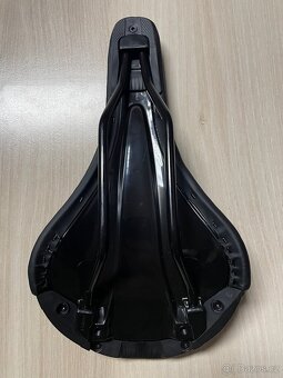 Sedlo Specialized Bridge Sport 143 mm - 2