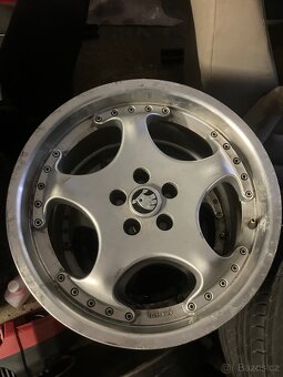 Alu 5x100 R17 + pneu 205/45 Octavia 1 - 2