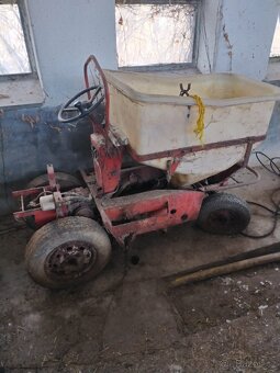 Prodám traktůrek, motor Kohler - 2
