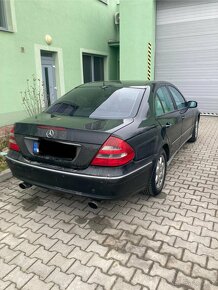 Mercedes Benz w211 - 2