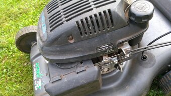 Benzínová sekačka na trávu MTD PLATINUM 46 SP, motor HONDA - 2