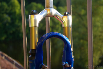 vidlice Manitou Mars CompCoil, 26" extra mekka pruzina - 2