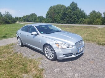 Jaguar XF 3.0i V6 - 2