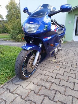 Honda CBR 600f - 2