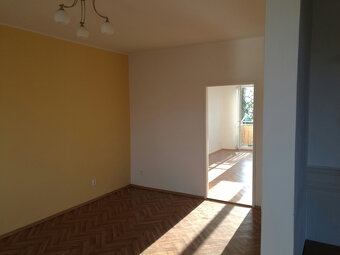 TP u botanické zahrady 2+KK s balkonem - 2