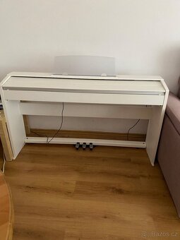 Digitální piano CASIO - 2