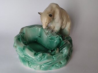 Starožitný popelník s medvědem, Ditmar Urbach, pošta 75.- - 2