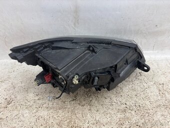 Přední levý xenon Škoda Superb 2 facelift - 2