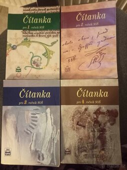 Různé učebnice, slovníky aj. - 2