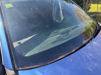 Celni okno audi a4 b7 - 2