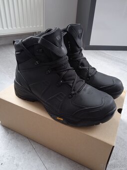 Prodám nízké trekové boty - 2