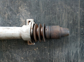 hřídel se sklíčidlem dlabačka cirkula - 2