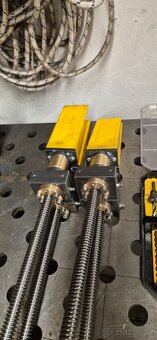 Mechanicky klin klin na stromy drevorubacsky klin - 2