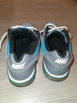 Boty tenisky Nike Nightgazer 38,5 - 2