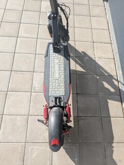 REZERVOVÁNO - Kugoo Kirin M4 PRO - slabá baterie - 2