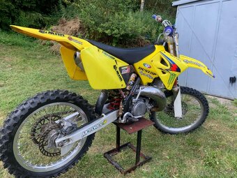 Suzuki rm 125. 2002 - 2