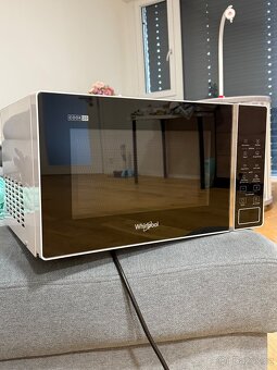 Prodám mikrovlnku Whirlpool - 2