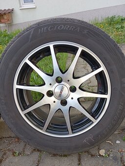 Lité disky s pneu 185/65 R 15 T - 2