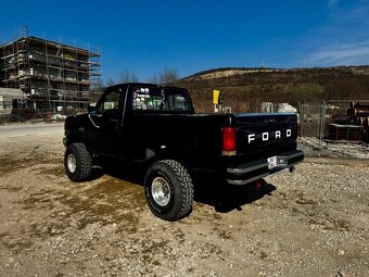 FORD F150 4x4 V8 5.0L 5q manuál rok 1989 - 2