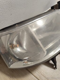Přední světla Volkswagen Transporter T5 - 2