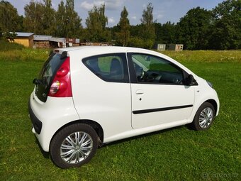 Prodám citroen C1 rv 2011 pěkný stav - 2